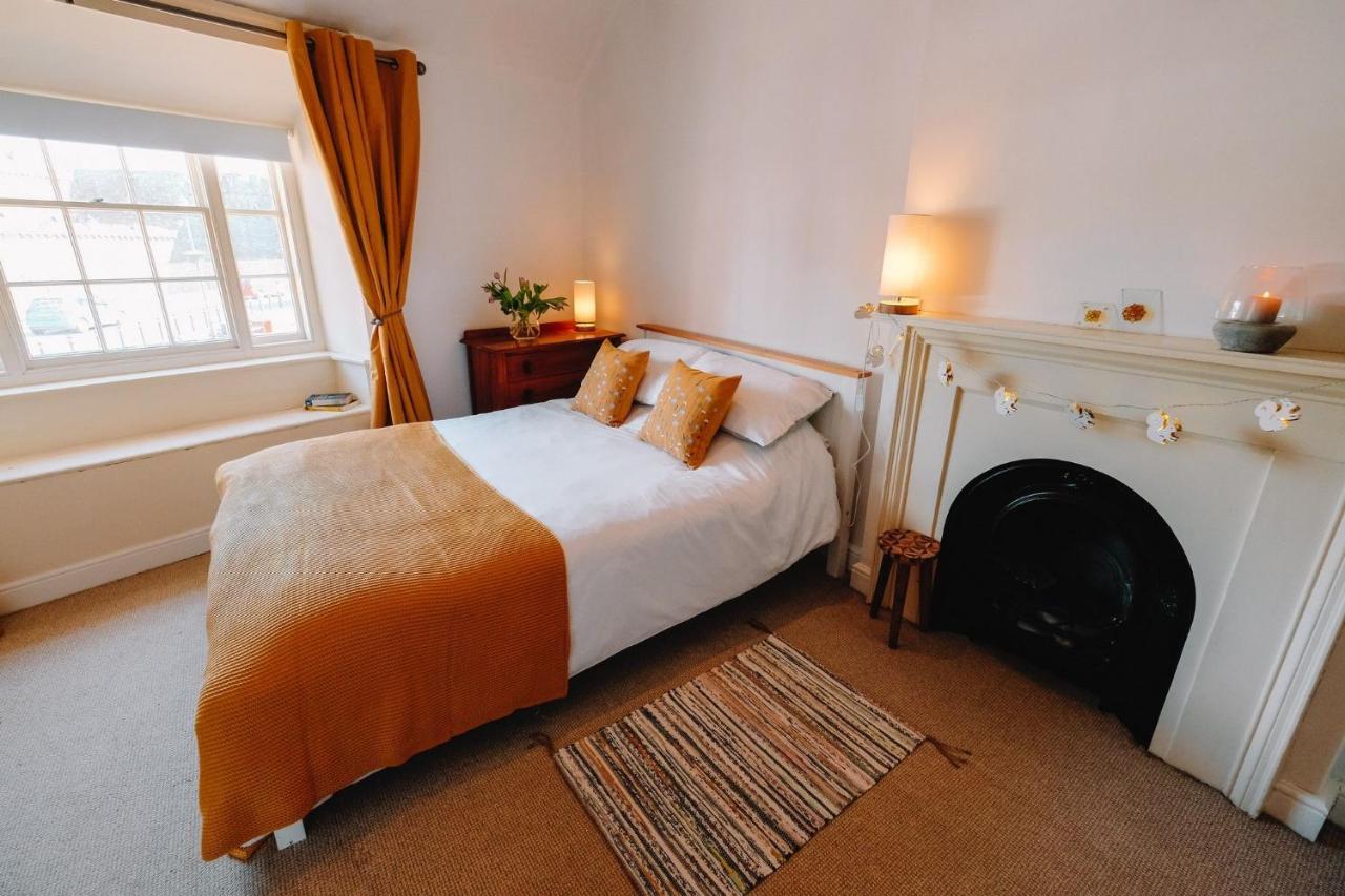 Villa Castle View Beaumaris Esterno foto